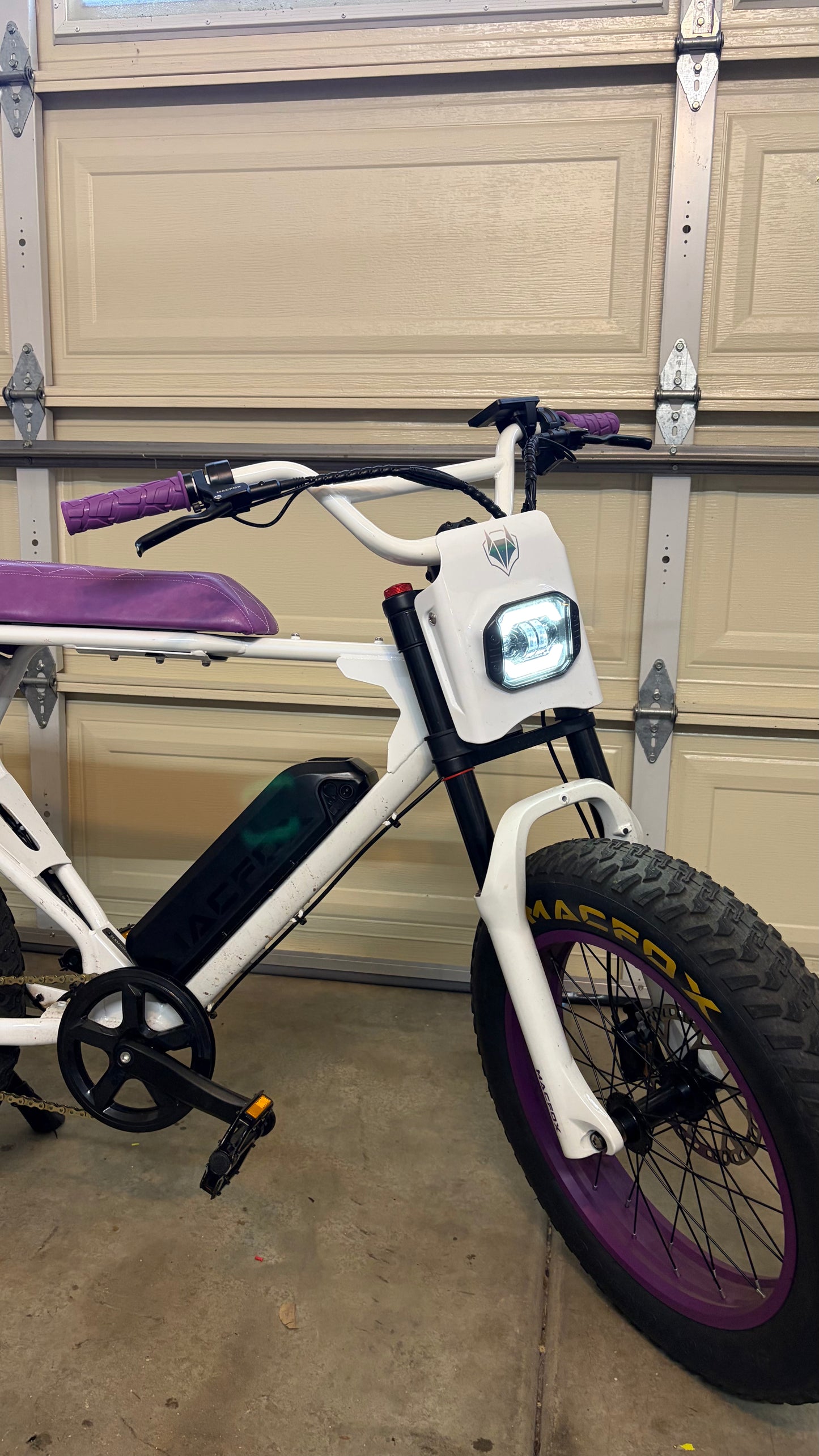 MACFOX. X1S PURPLE/WHITE EDITION